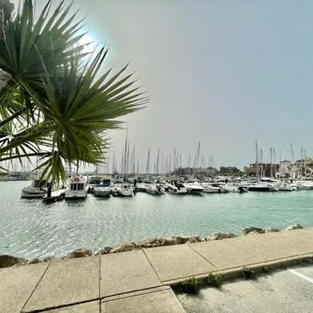 Gatu Sherry, Junto Puerto Deportivo Y Playa " Preferente Mayores De 25 Anos Y Familias " Ел Пуерто де Санта Мария Екстериор снимка