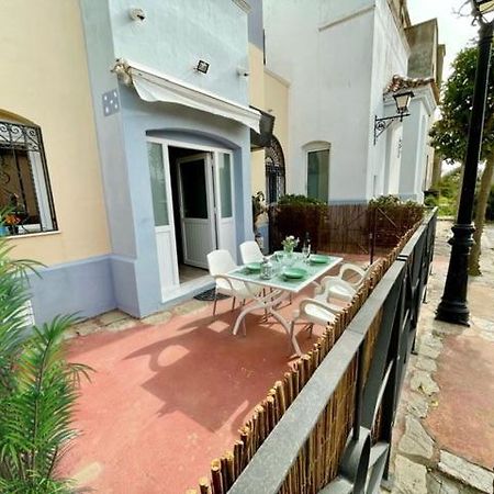 Gatu Sherry, Junto Puerto Deportivo Y Playa " Preferente Mayores De 25 Anos Y Familias " Ел Пуерто де Санта Мария Екстериор снимка